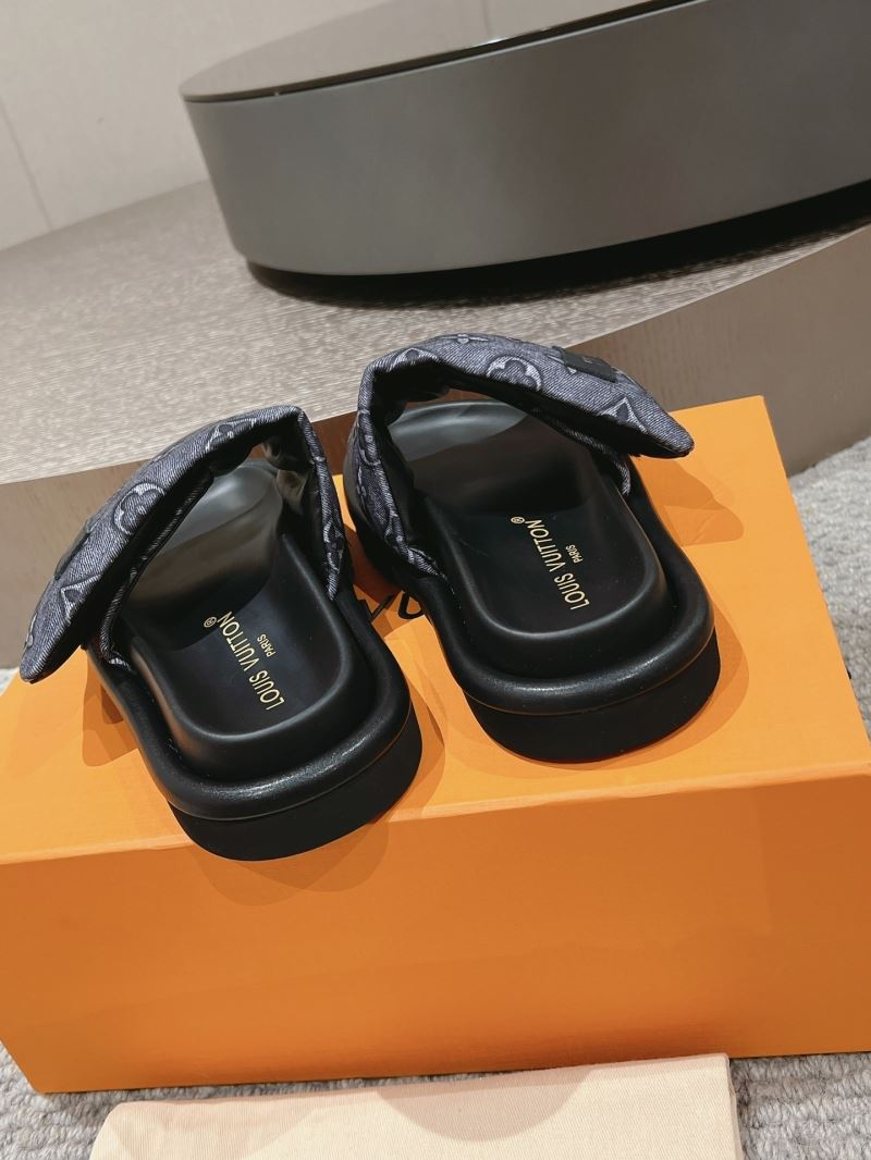 Louis Vuitton Slippers